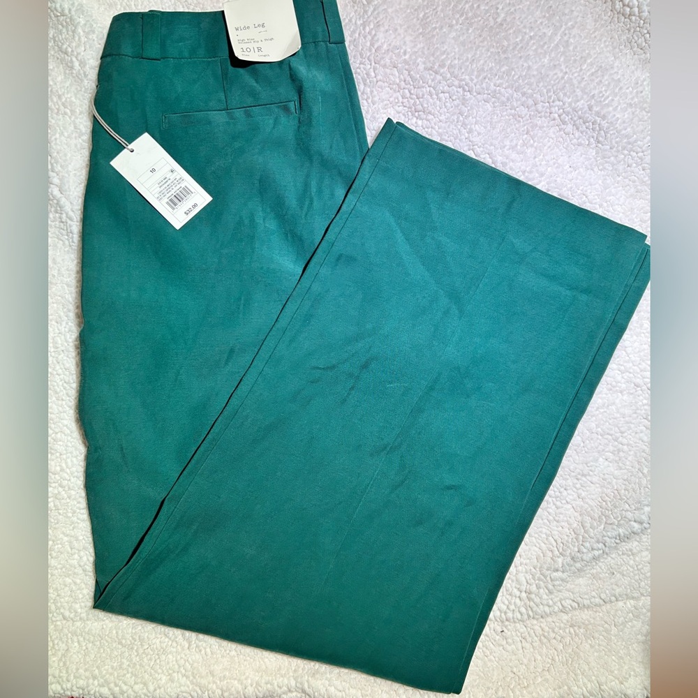 A NEW DAY brand pants